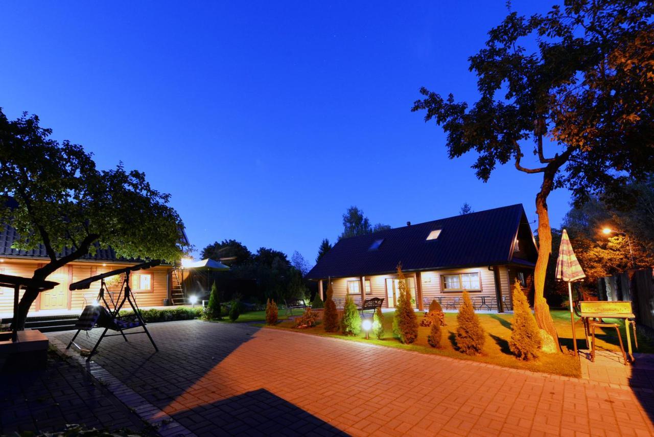 "Trakaitis" Nameliai Hotel Buitenkant foto